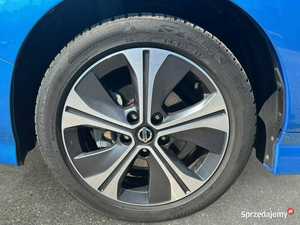Nissan Leaf 40kWh Tekna Z polskiego salonu Warszawa