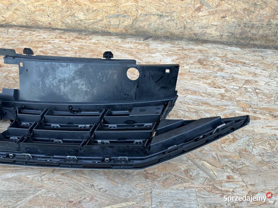 Grill atrapa chłodnicy Volkswagen Passat b8 lift