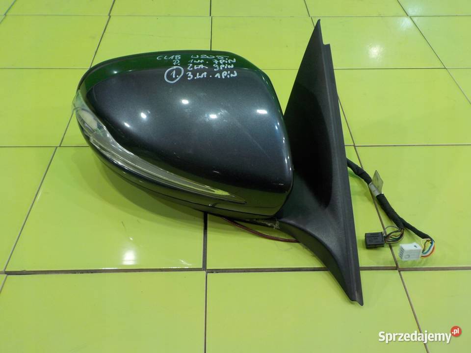 MERCEDES C W205 15r SEDAN 4D lusterko prawe Suków