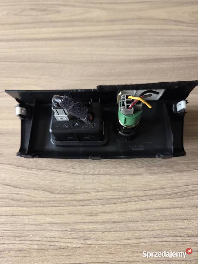 Fiat Tipo Panel Usb Zapalniczka Gliwice