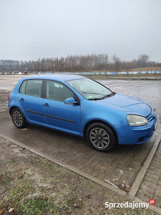Sprzedam Volkswagen Golf 5 14 benzyna gaz 2004 Konin
