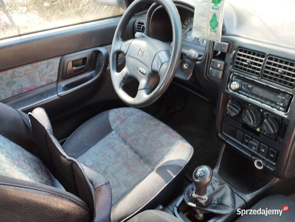 Klapa tylna Ibiza 99r sprzedam