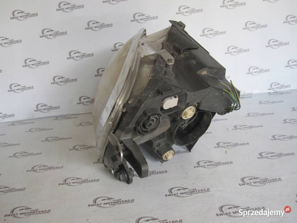 ALFA ROMEO MITO 10r lampa prawa przód 89101865 Kielce