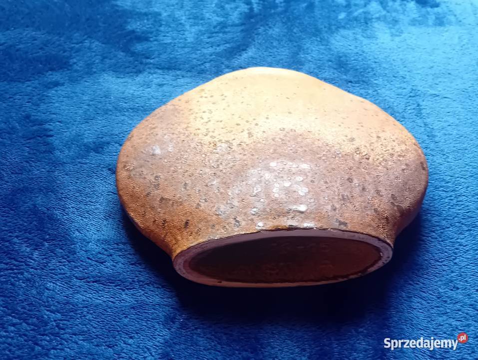 Wazon w formie dysku Keramos Austria projekt Ina Koźminek