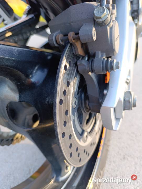 Suzuki GSR 600 Łączna