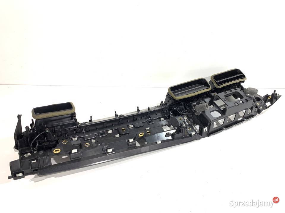 KRATKA NAWIEWU PRZÓD AUDI Q8 4M8820902 SUV sprzedam