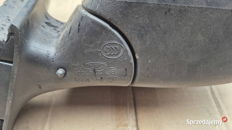 Prawe lusterko ford Focus mk3 Karoseria