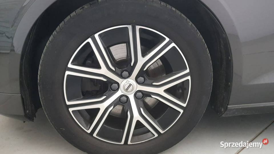 Volvo V60 B4 D Core Z Polskiego Salonu Faktura mazowieckie
