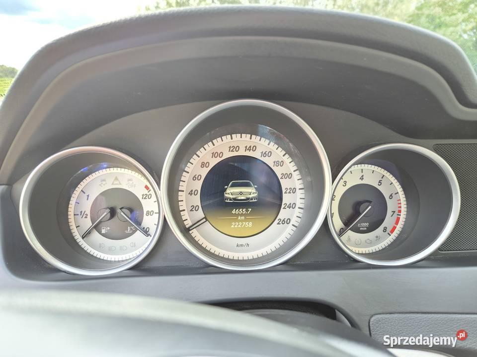 Mercedes C Coupe 18 CGI 156 Piękny jasny środek Sandomierz