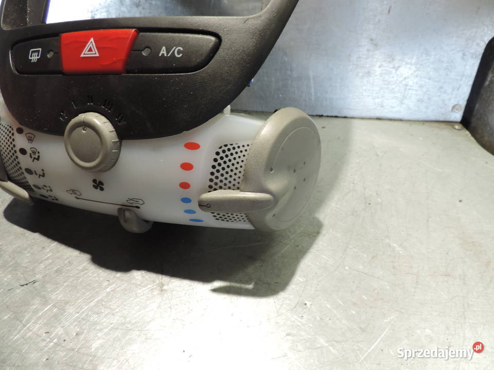 PANEL NAWIEWU TOYOTA AYGO I osobowe
