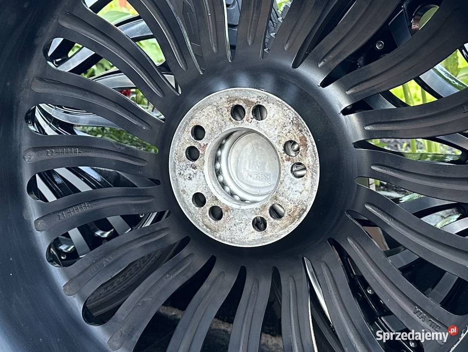 Koła Felgi Borghini B24 22 cale 26535 R22 5x108