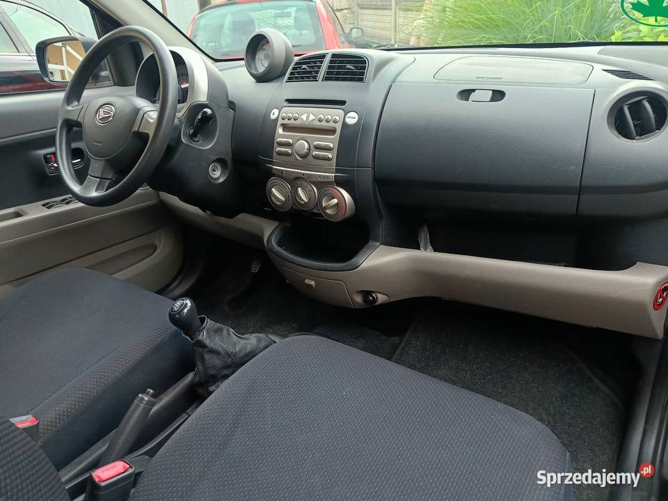 Daihatsu 4x4 Sirion 13 benzyna AWD elektryczne szyby Bierawa