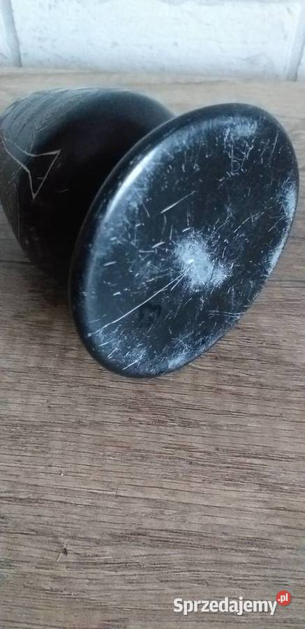 Rzeżbiony kielich prl Przedbórz sprzedam