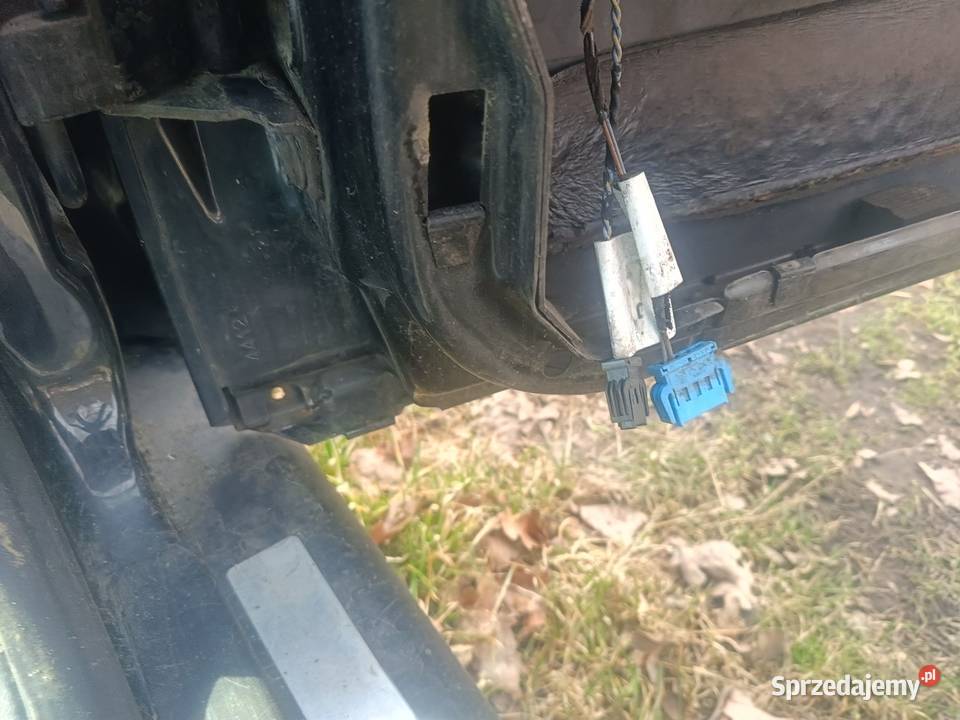 Drzwi Gołe Tył Prawy LZ9W Audi A4 B5 FL a28 Drzwi Myszków sprzedam