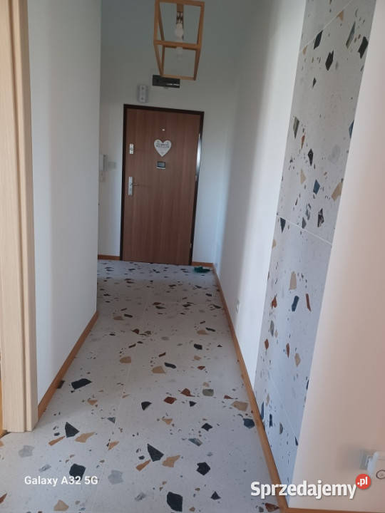 DUŻY APARTAMENT Z MOŻLIWOŚCIĄ ROZDZIELENIAHALA