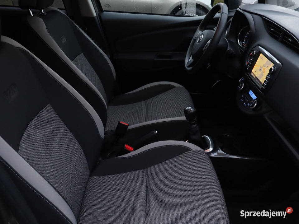 Toyota Yaris 15 Dual VVTi 33392km Bielany Wrocławskie