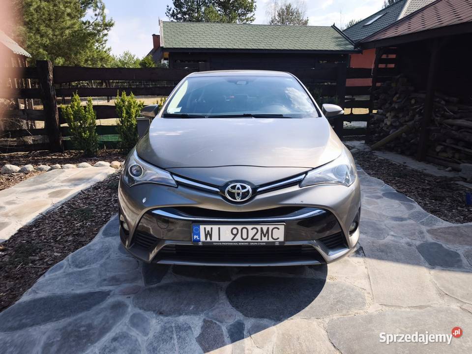 Toyota Avensis III 18 Active 108kw 147 2018r I Warszawa