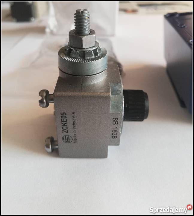 XCKJH7 Telemecanique ZCKE05 Dąbrowa Górnicza