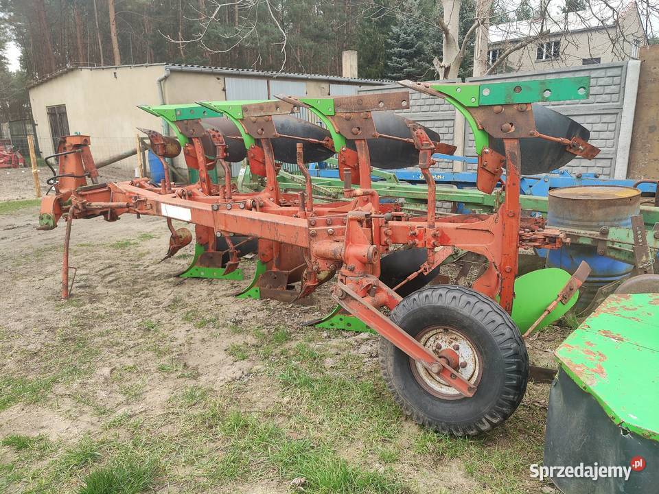 Pług 4 skibowy obrotowy KRONE Mustang 140 Lemken Przemęt