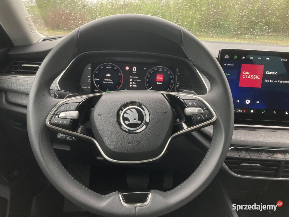 Skoda Octavia Octavia Selection 15 TSI mHEV DSG ESP śląskie Dąbrowa Górnicza