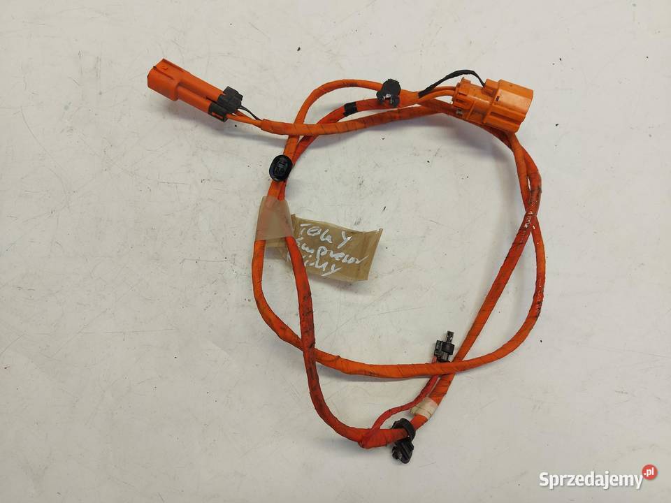 TESLA MODEL Y 2024r WIĄZKA INSTALACJA