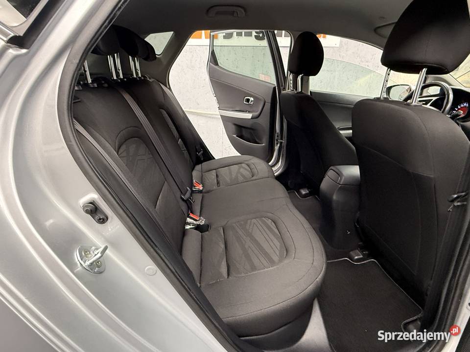 16CRDI automat 5L100 Salon Bezwypadkowa ESP wielkopolskie Poznań