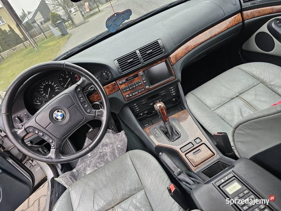 BMW E39 535i bogate wyposażenie Podedwórze sprzedam
