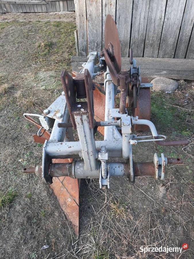 Pług dwuskibowy Pługi mazowieckie Grabów nad Pilicą