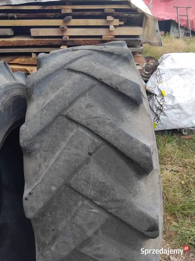 opona 1558024 BKT nie Maszyny budowlane sprzedam