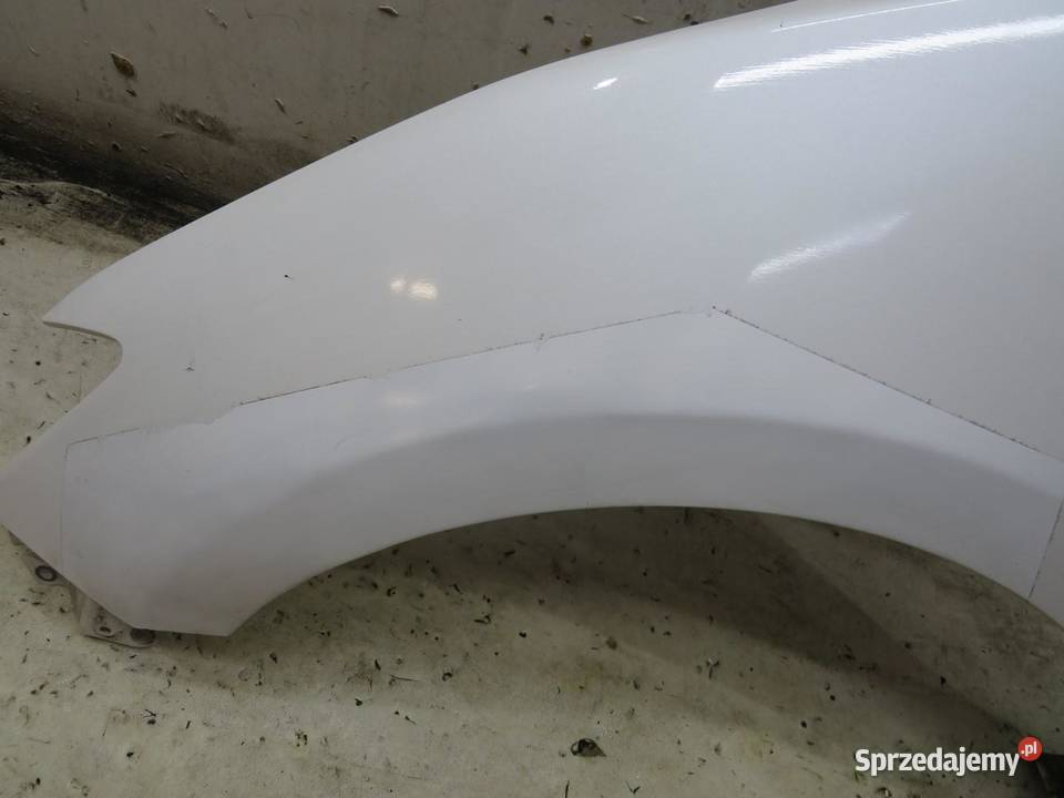 BŁOTNIK LEWY PRZÓD 25D 13 MAZDA 3 BM