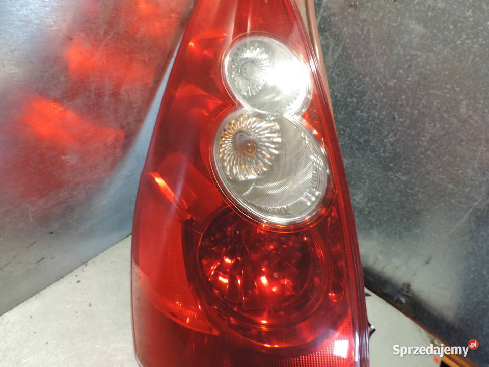 MAZDA 5 CR LAMPA LEWY TYŁ małopolskie Nowy Sącz