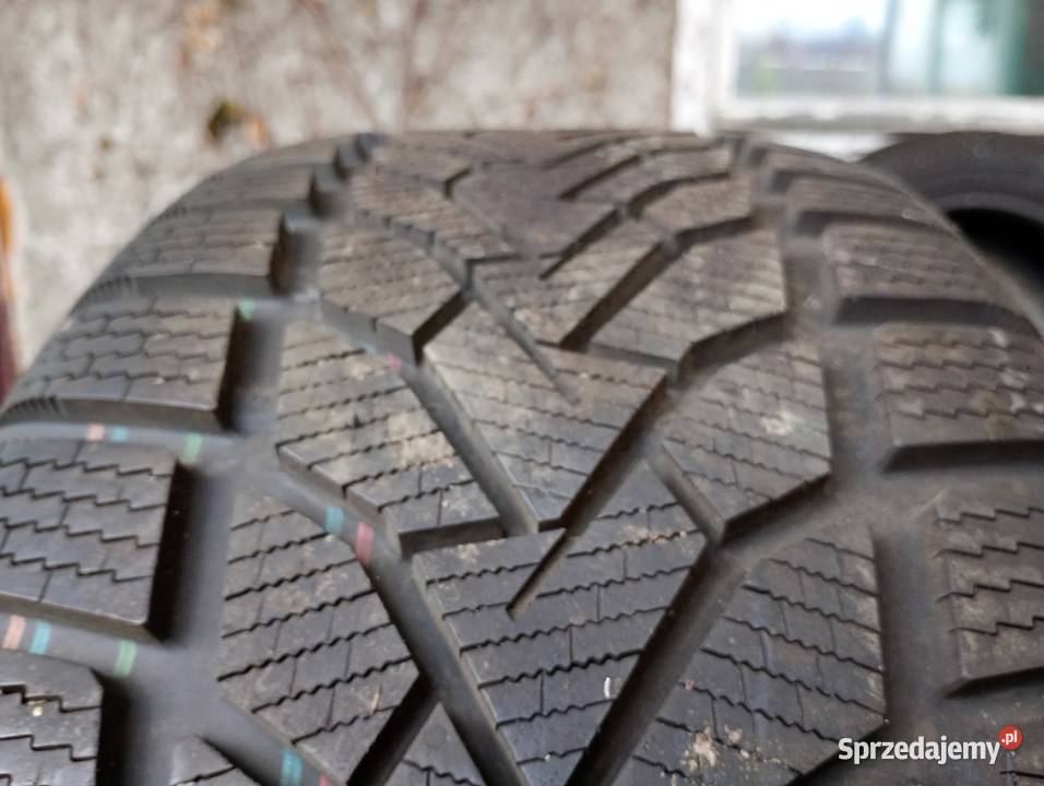 Opony zimowe UNIROYAL 23555 R17 zima