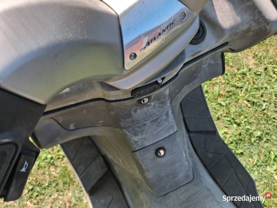 Aprilia 250 Atlantic benzyna