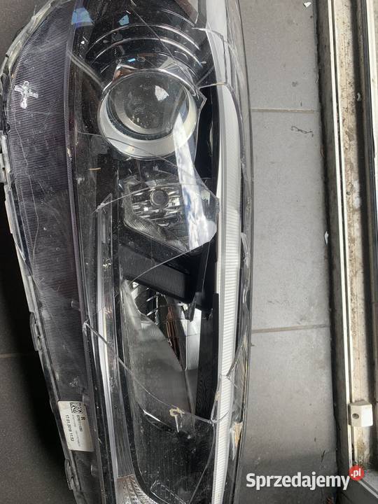 Lampa przód Hyundai Tucson D7921110B0 Radlin