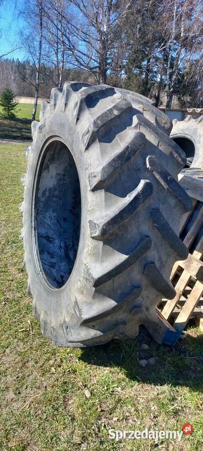 Opona rolnicza 52070R38 Pirelli TM700 Kliczkowy