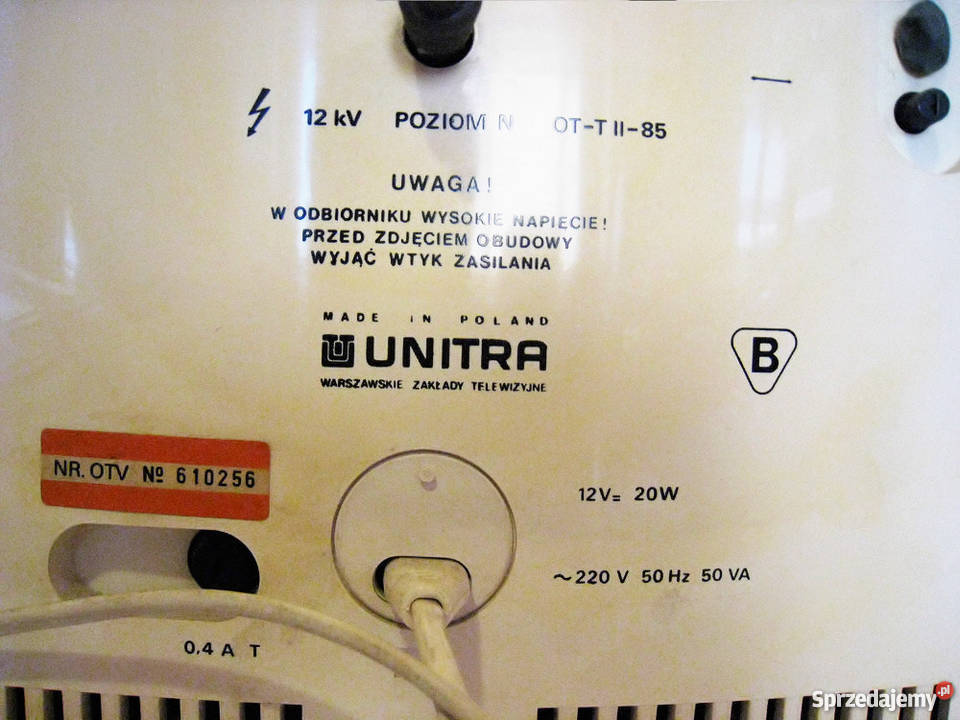 Turystyczny telewizor Unitra Vela T205 PRL Telewizory