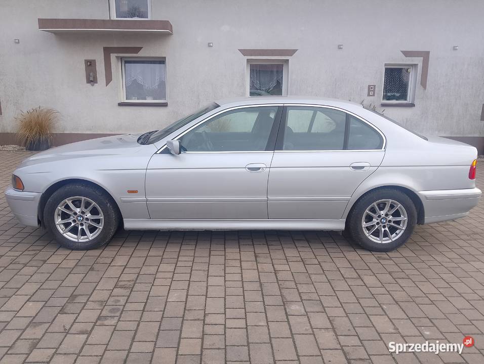 BMW 520i Rok produkcji 2001