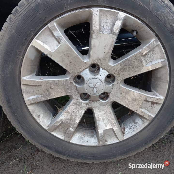 Felgi do Mitsubishi Outlander 18 Puste Łąki