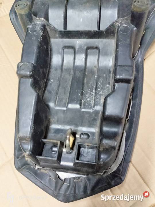 Yamaha TZR 50 siedzenie Łubno