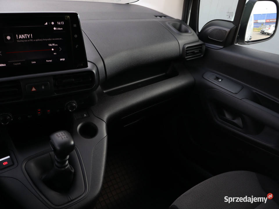 Opel Combo 12 Turbo Rok produkcji 2019 Bielany Wrocławskie