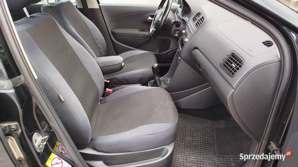 Vw Polo Niski Przebieg 5 Drzwi 11 Lat w Jednych radio Bytów
