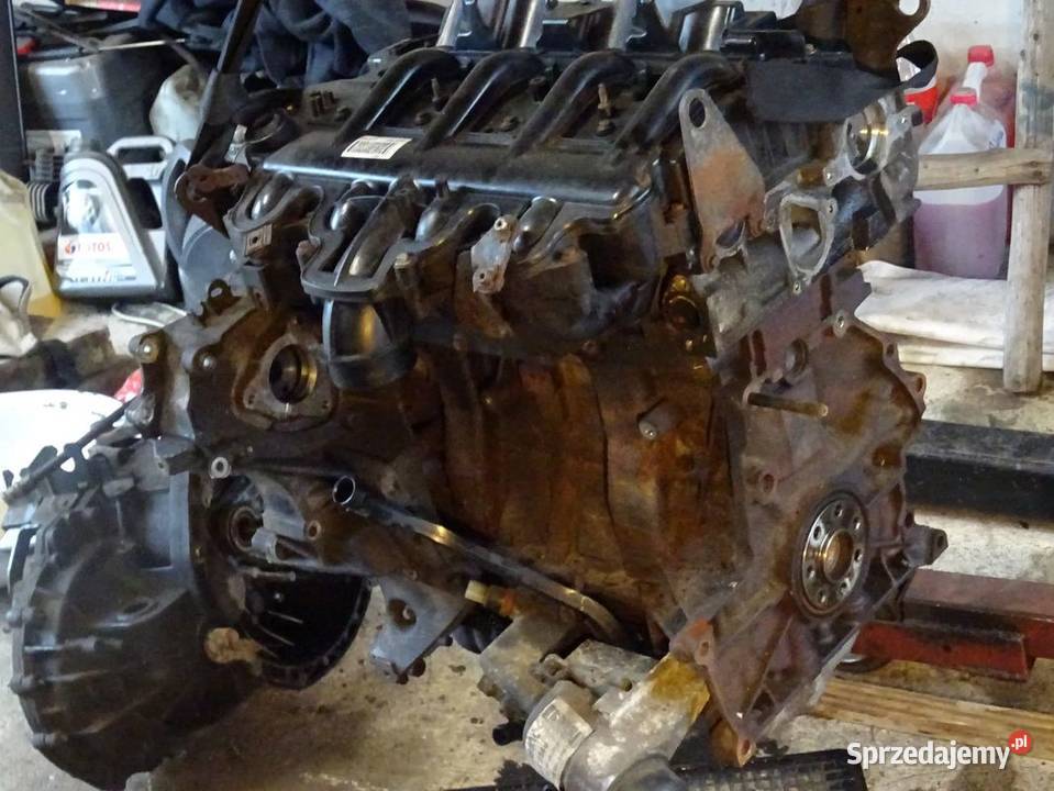 SILNIK 25 CDTI DTI opel vivaro renault trafic Parcice
