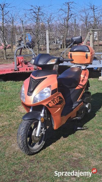 Skuter 125 Sadkowice