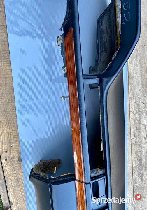 MercedesBenz E W124 1990 Deski rozdzielcza osobowe dolnośląskie Łagiewniki
