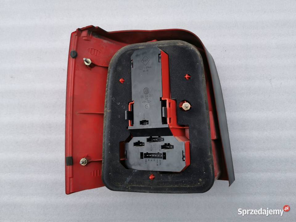 Lampa Prawy Tył Tylna Prawa VW Passat B5 Kombi lampy tylne Wyszków