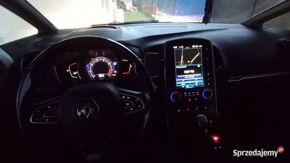 Sprzedam Renault Scenic 12 benzyna 130h 2016r Scenic