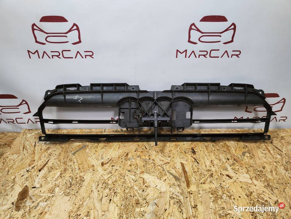 Grill Wewnętrzny Wzmocnienie Grilla Audi A4 B8 wielkopolskie Pleszew