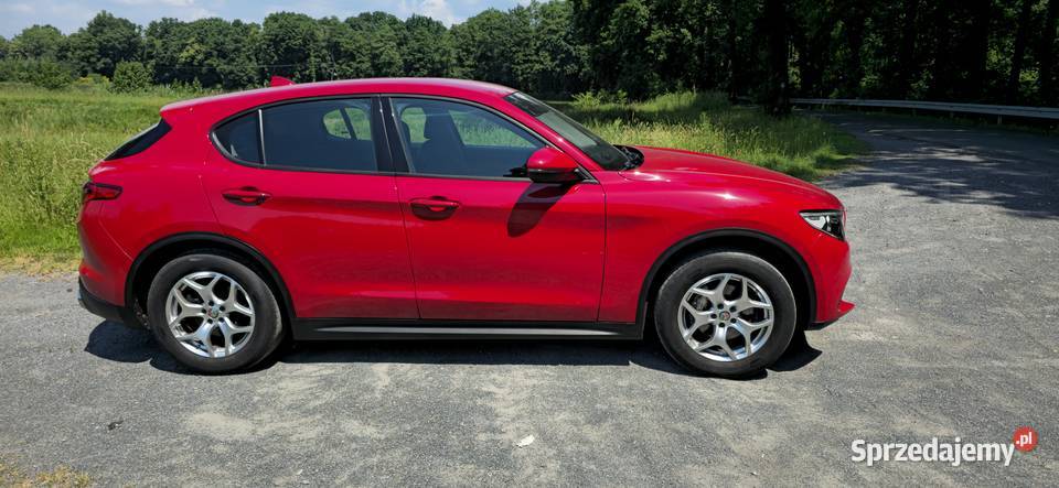Alfa Romeo Stelvio 20 200 koni w wersji Business Chybie