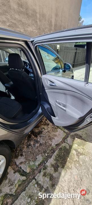 Opel astra k Poznań