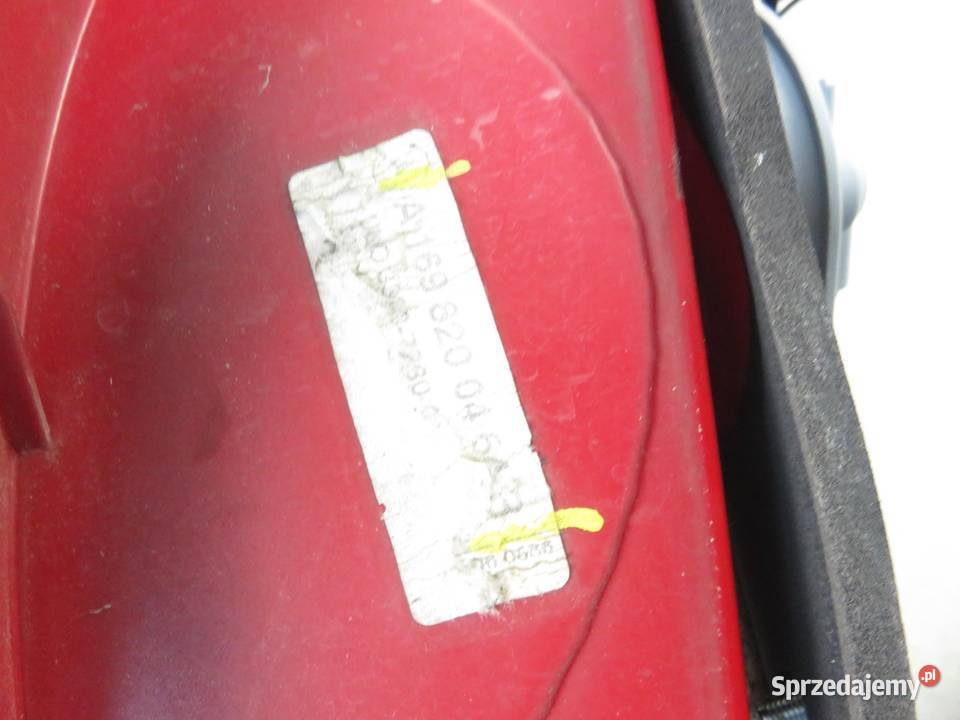 LAMPA PRAWA TYLNA MERCEDES A W169 A1698200464R